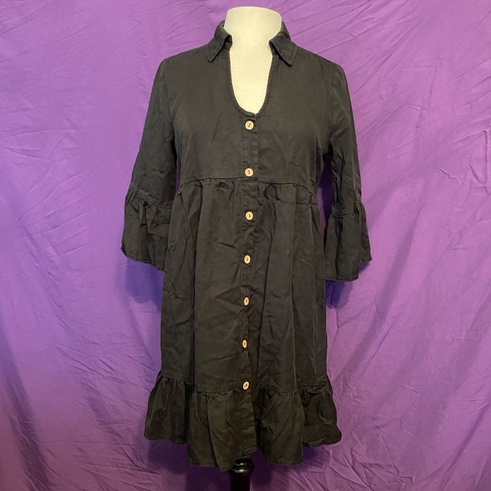 Button-Front Black Ruffle Babydoll Shirt-Dress from C’est Toi. Size M.